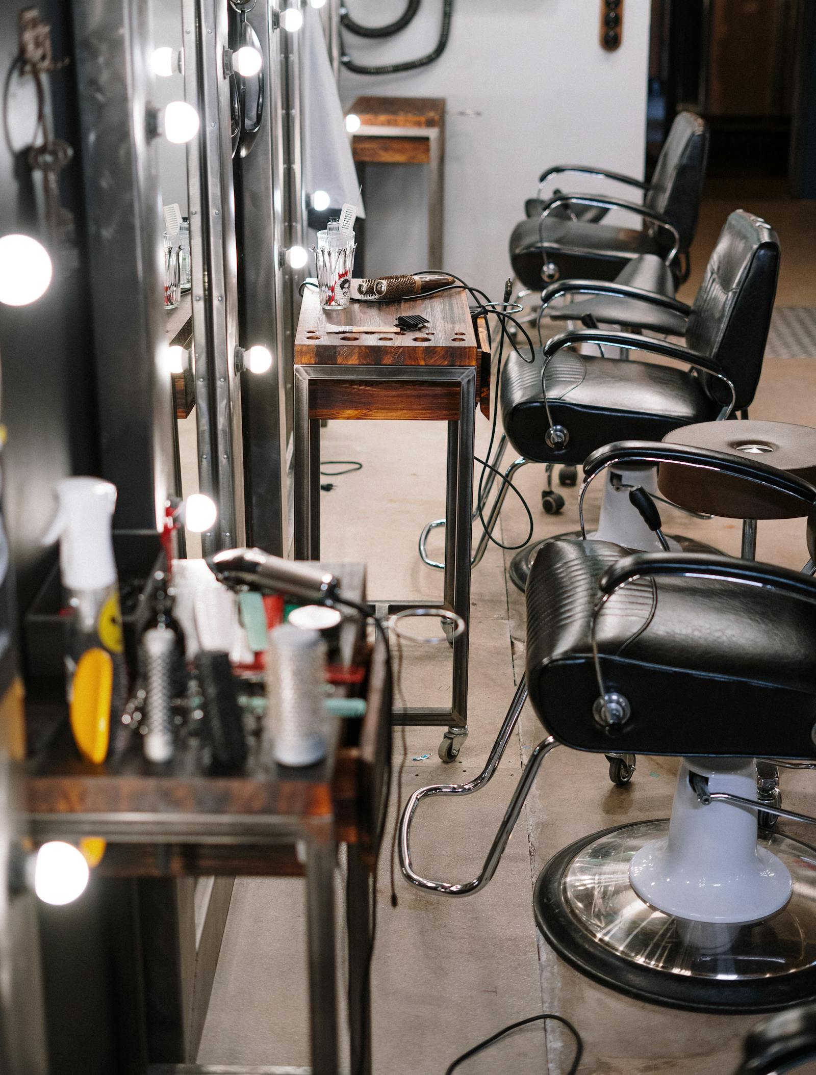 Ouvrir son salon de coiffure : étapes, budget et statut